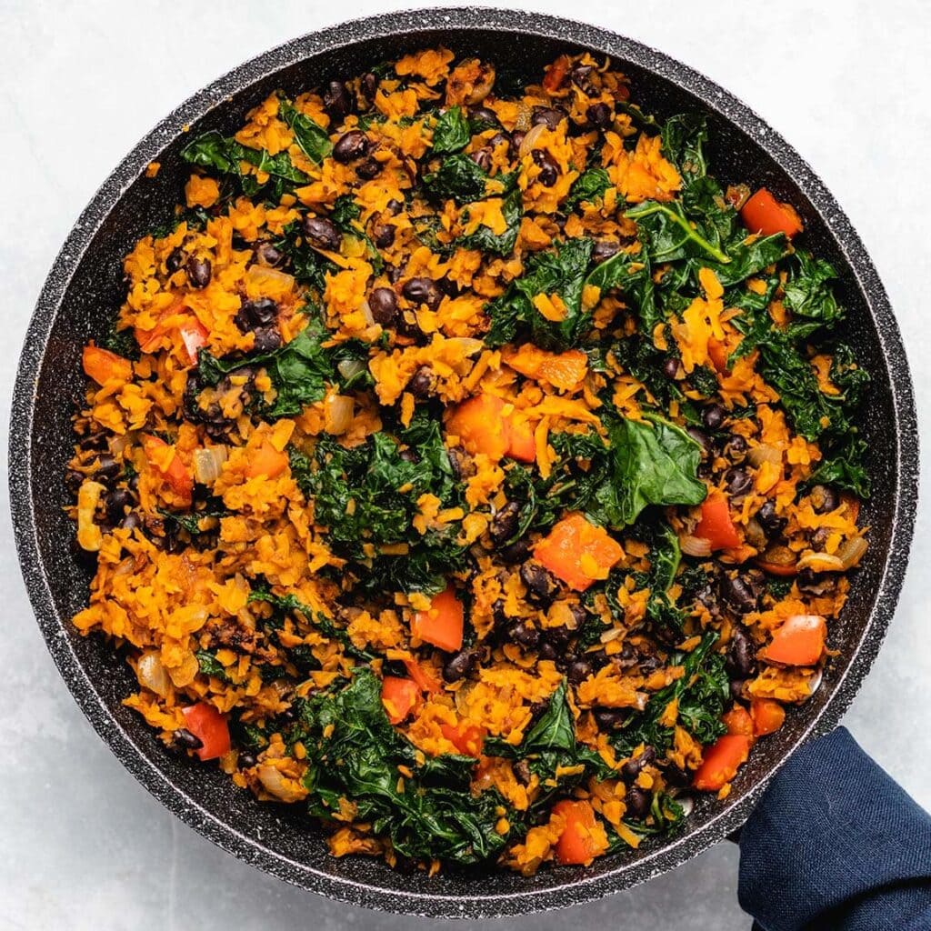 Southwest Sweet Potato Kale And Black Bean Skillet The Recipe Well